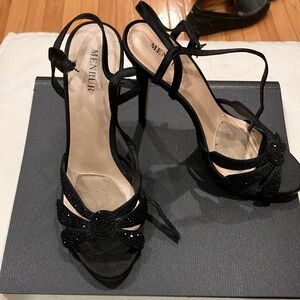 Menbur Black Women's Heels with beading- size 9